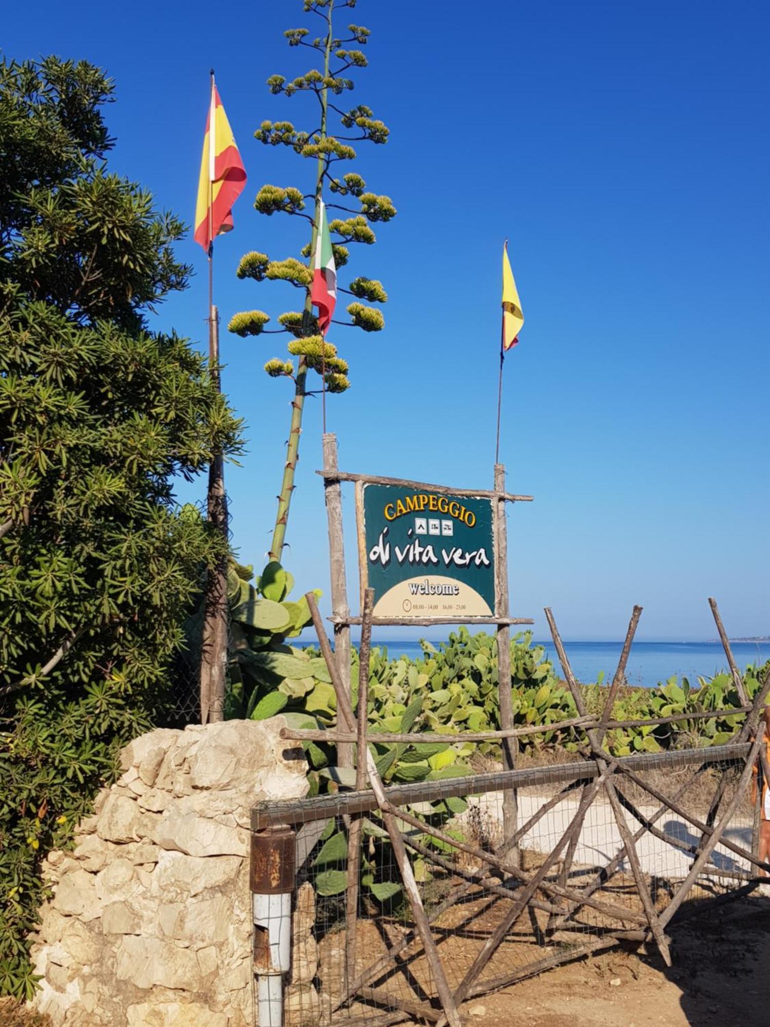Di Vita Vera Marina di Modica Luaran gambar